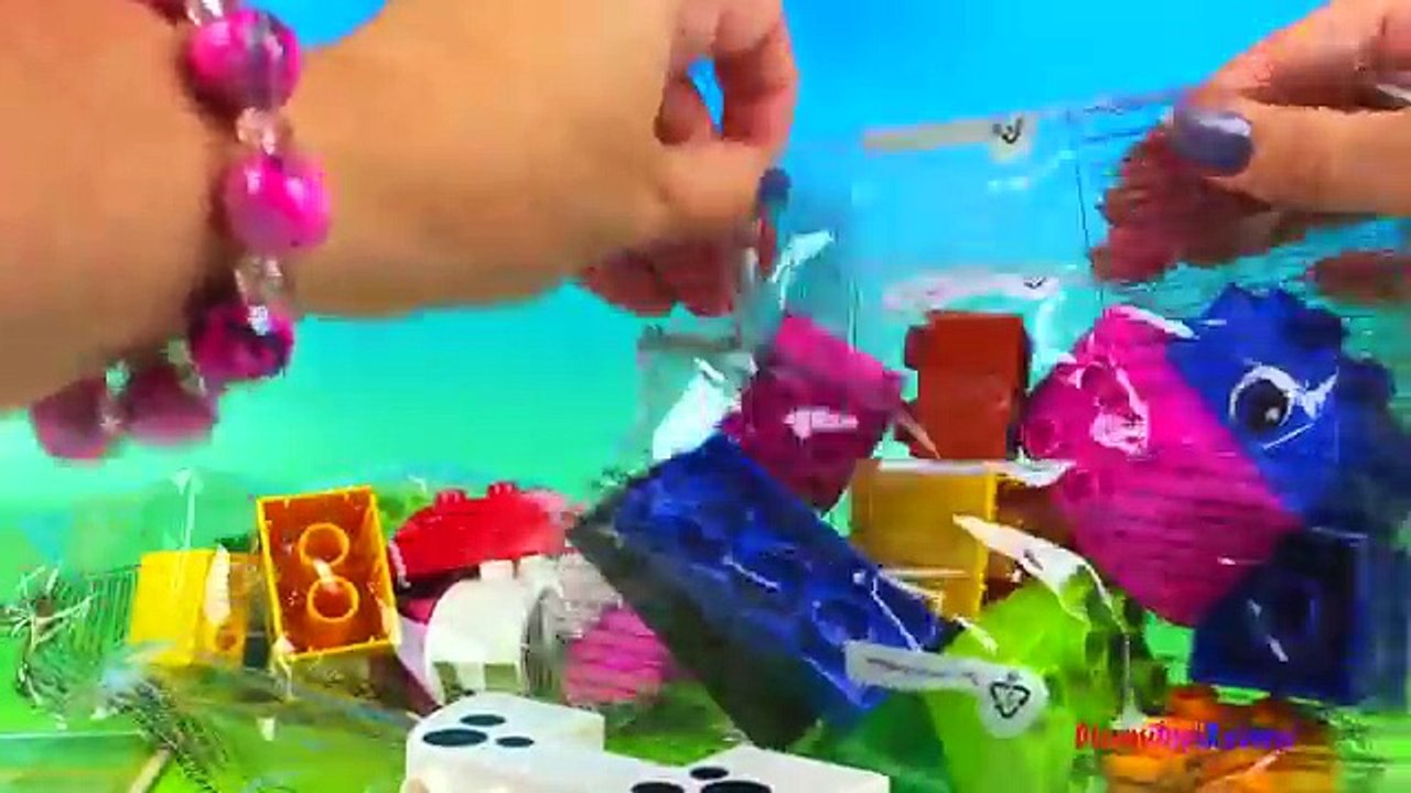 Lego Duplo Zoo Animals Giraffe Caterpillar Cat Dog - Lego Pet by DisneyToysReview