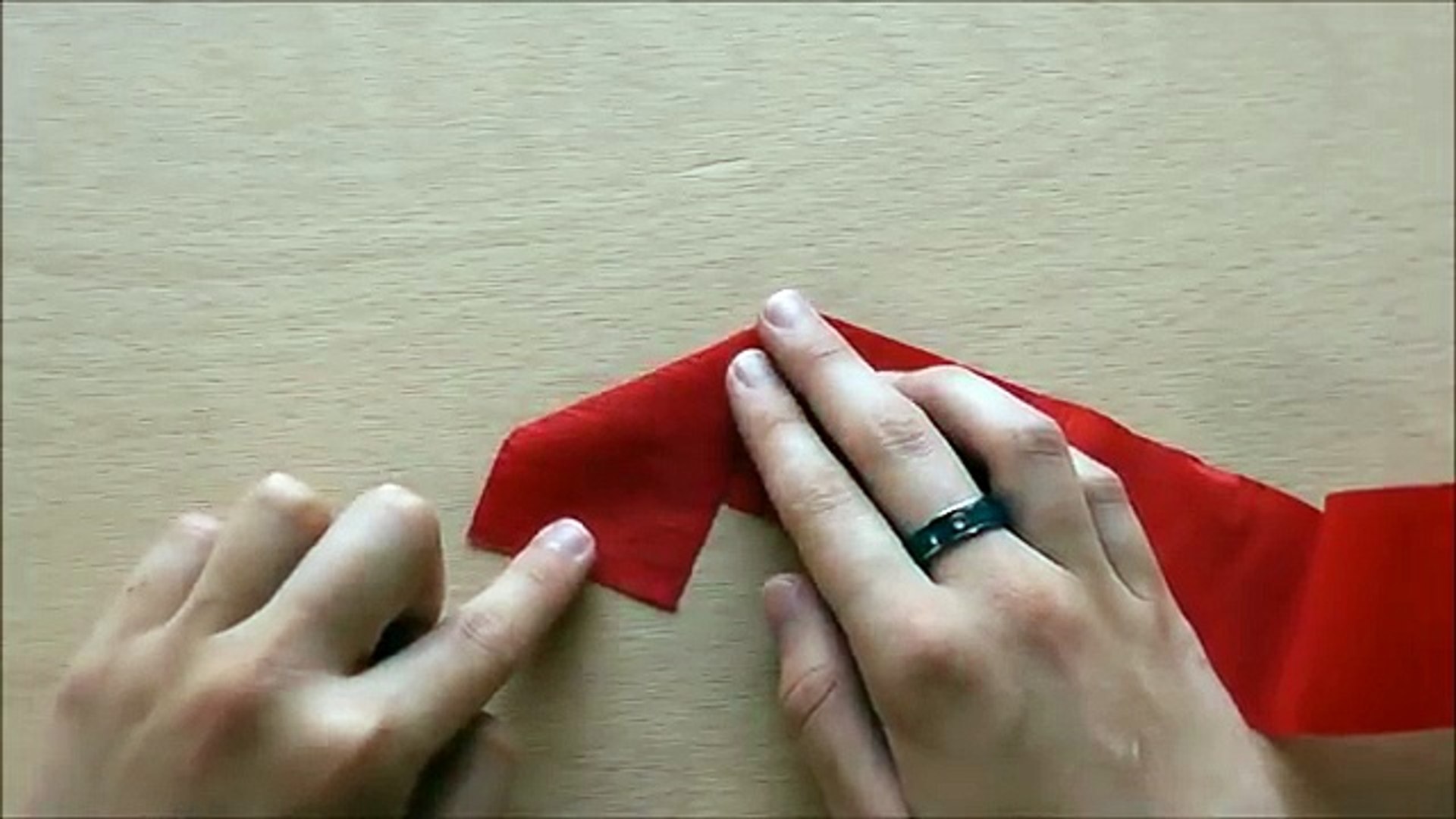 Origami Rose - Blumen basteln mit Krepp-Papier - DIY Geschenkideen - Basteln  Ideen - Rosen falten – Видео Dailymotion