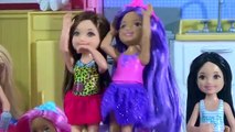 El Microondas Mágico de la Caravana de Barbie con Chelsea y sus amigas - Capítulo #36