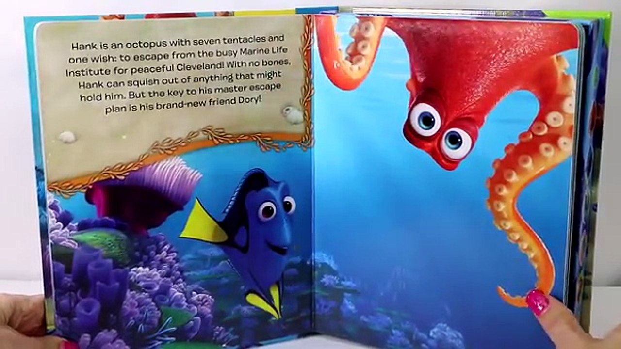 DISNEY PIXAR FINDING DORY STORY BOOK | 12 DORY TOY FIGURE UNBOXING | Turtles Toy Time