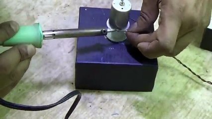 how to make flying toy /helicopter {very easy}