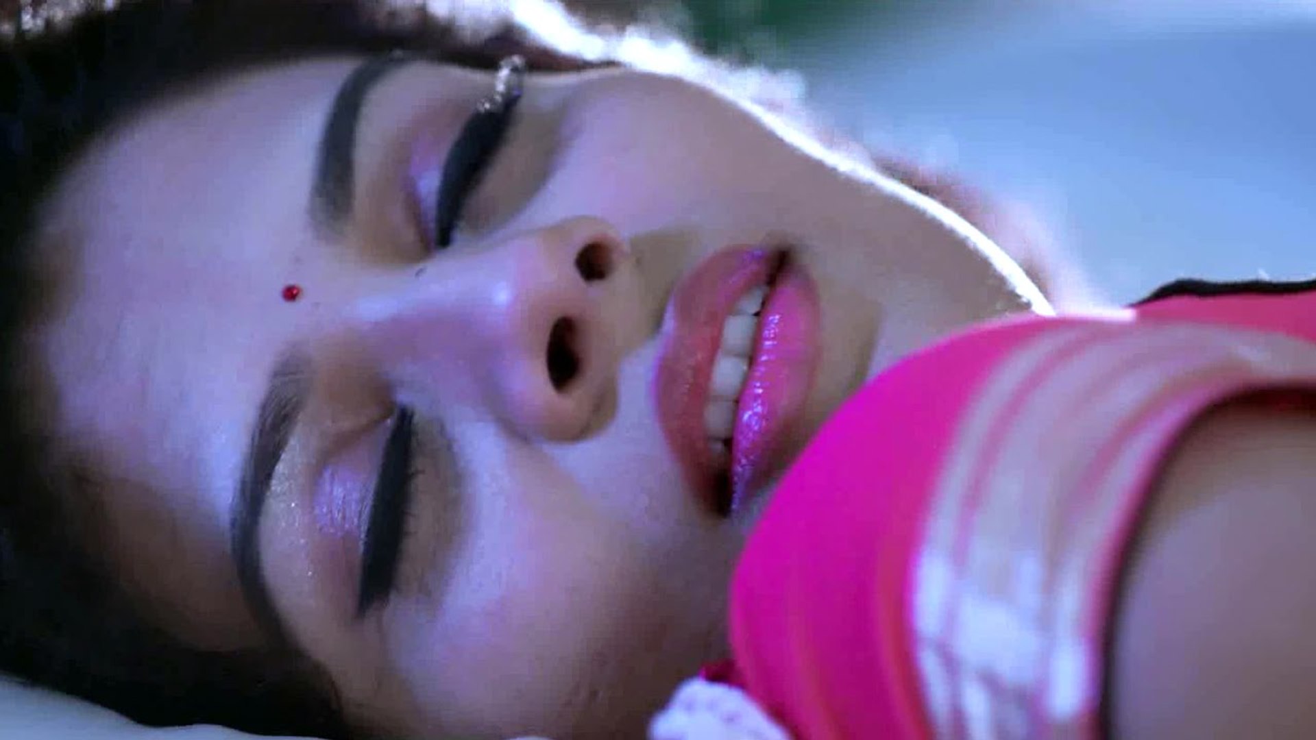 Kamna Jethmalani Sex Vido - Chandrika Movie - Duramga Full Video Song - Kamna Jethmalani - Sreemukhi -  Arjun - video Dailymotion