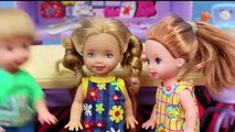 Frozen ELSA TWINS DESTROY HOUSE Baby Dolls Felicia & Alex ❤ Frozen Kids Barbie Parody Disn