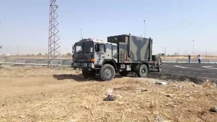 Descargar video: TSK'dan Silopi-Habur Bölgesinde Tatbikat (2)