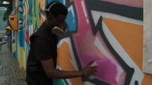Le graffiti se crée une place sur les murs de Lagos