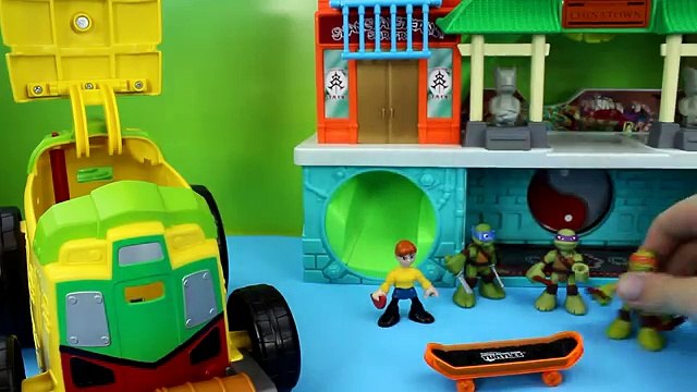 Super Shredder and Krang Fight Teenage Mutant Ninja Turtles Splinter TMNT Casey Jones