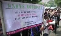 Dari Indonesia untuk Rohingya - BERKAS KOMPAS (Bag. 3)