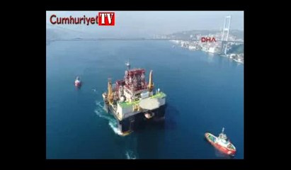 Boğaz'dan 'dev' geçiyor