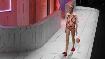 Anya Hindmarch se presenta en la semana de la moda londinense