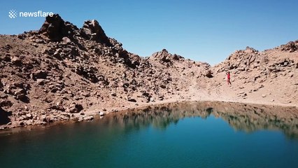Daredevil completes 'highest ever slackline walk over water'