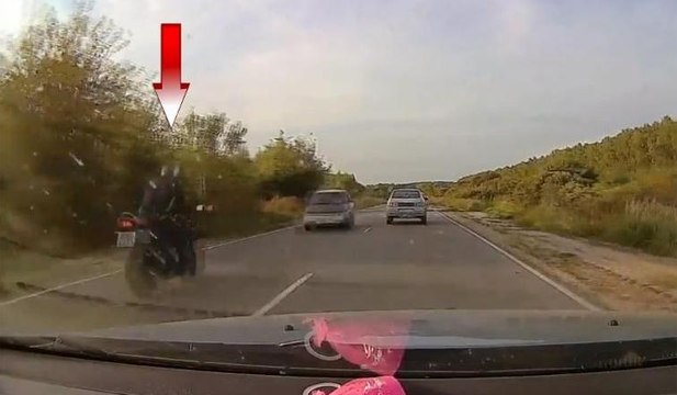 Aşırı sürat ve hatalı sollama felaket getirdi