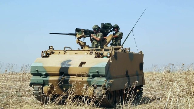 مناورات عسكرية تركية على الحدود مع العراق