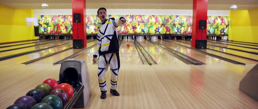 Fabio Rovazzi Tutto Molto Interessante (Official Video)