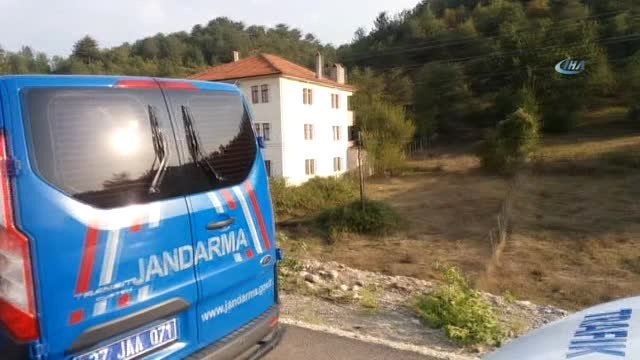 Kastamonu'da Panelvan Tipi Araç Devrildi: 1 Ölü, 1 Yaralı