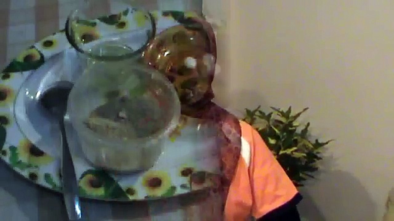 Cara Menghilangkan Bulu Ketiak Secara Alami dan Tanpa Cukur dengan Merica