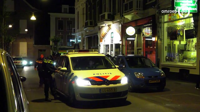 Grote belangstelling voor uitvaart van in cafe doodgestoken Berry van den Berg