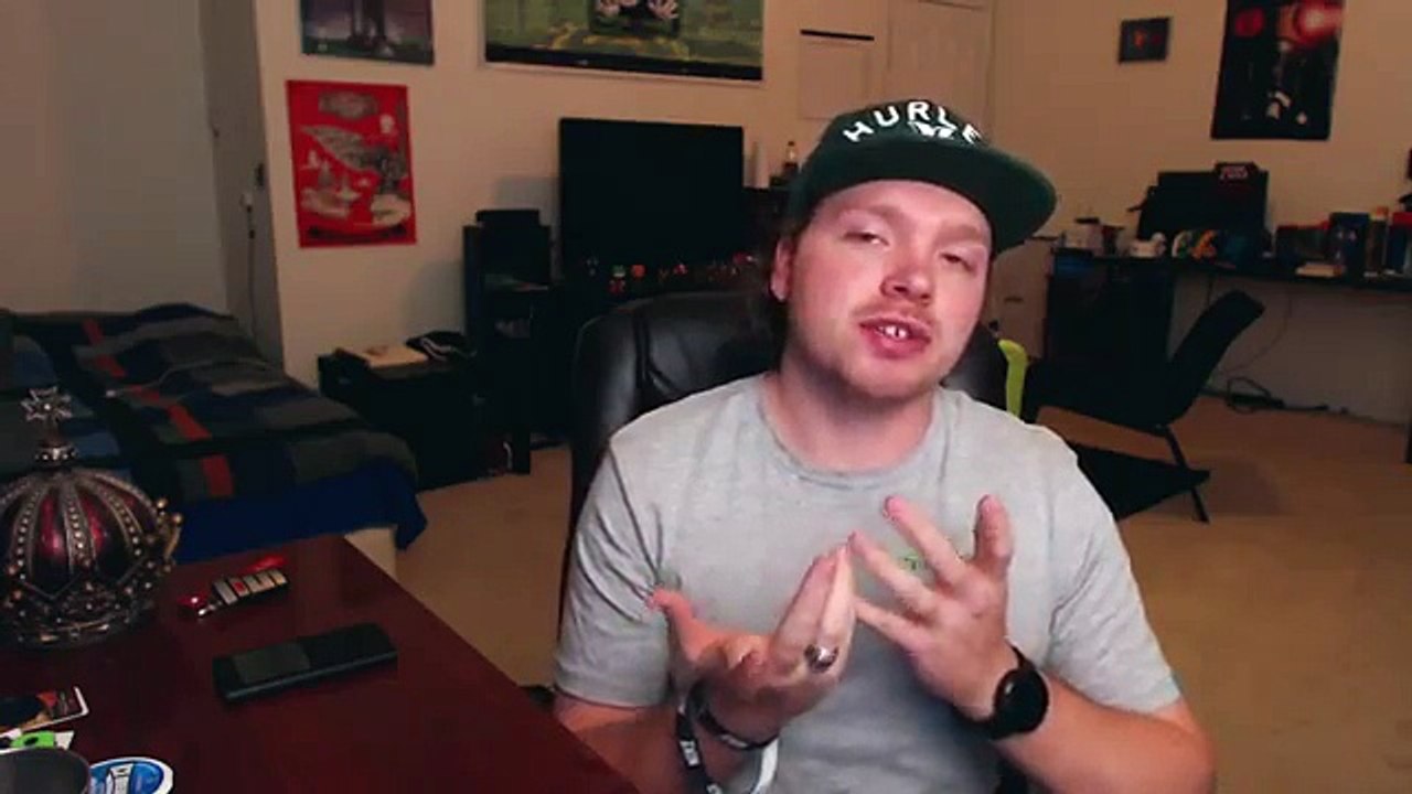 Facer vs WatchMaker Moto 360 Smart Watch