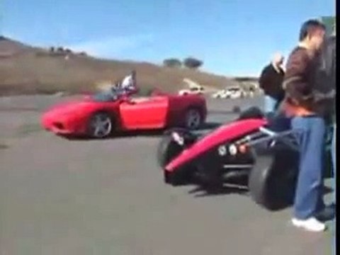 Tesla Model S P85D vs Ferrari F12 1/4 Mile Drag Racing