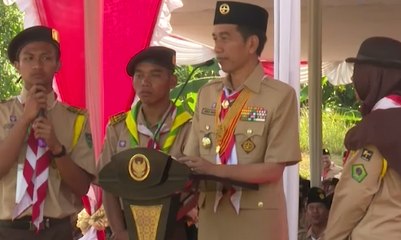 Tiga Siswa Ini Tagih Hadiah Sepeda ke Jokowi