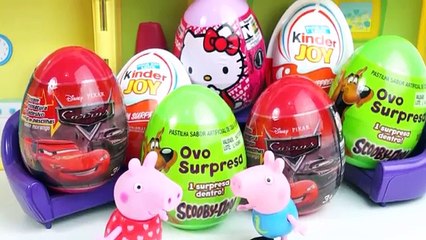 Download Video: Pig George e Peppa Pig Abrindo Ovos Surpresas na casa da Família Pig Surprise Eggs Toys