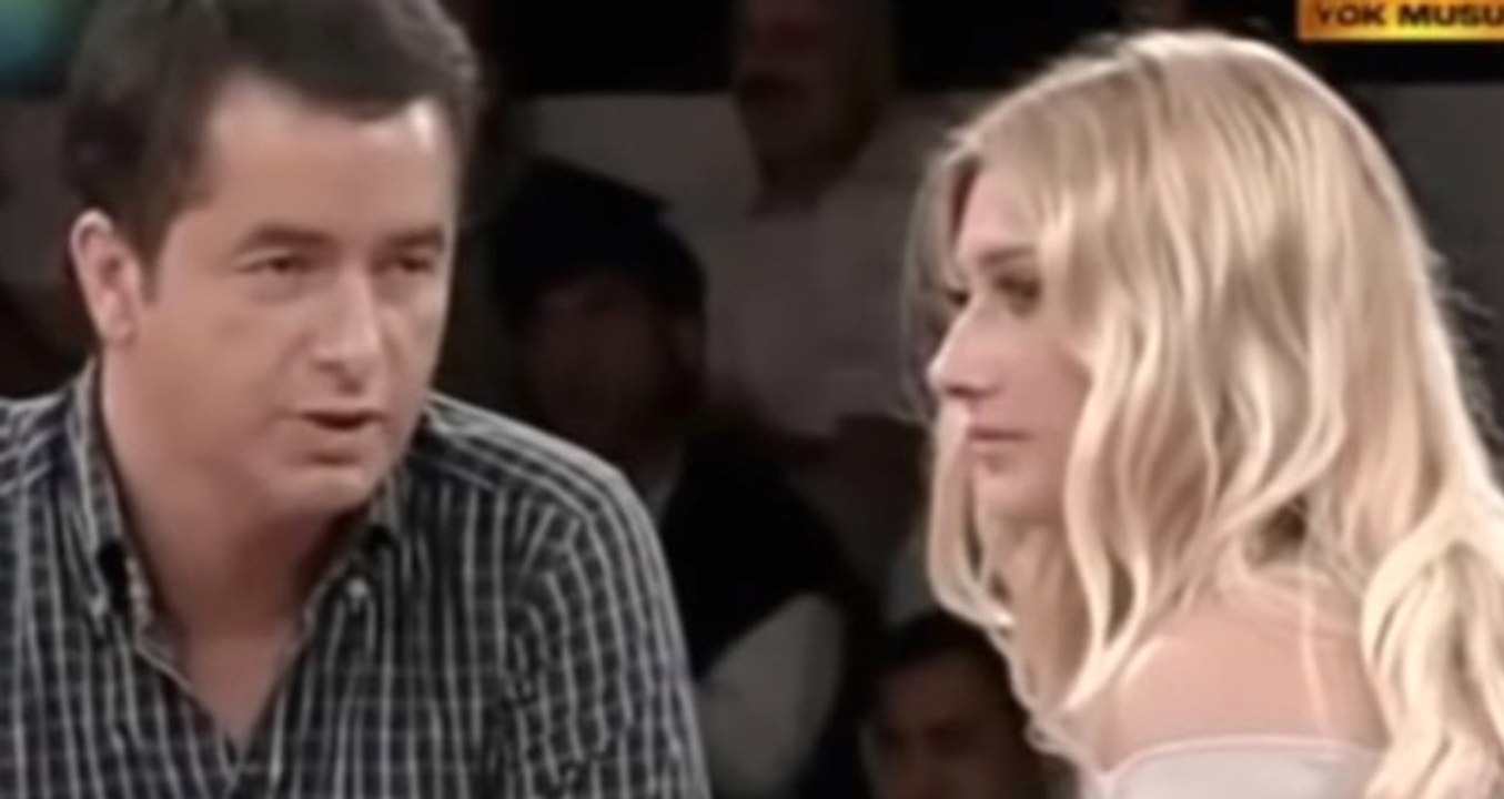 Acun Ilıcalı, 8 Yıl Önce "Annemiz, Babamız" Diyerek Evliliğin İpucunu Vermiş