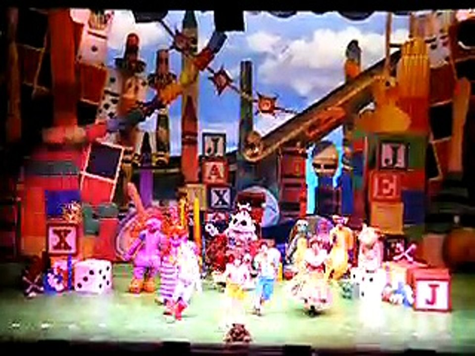 Dora Live