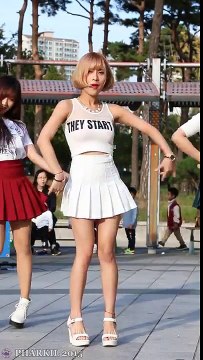[직캠-Fancam] 151025 댄스팀 카르멘(Carmen) (민주) 레드벨벳-Ice Cream Cake @ 용인 거리아티스트 공연.mp4-Q_WnvSIfIUY