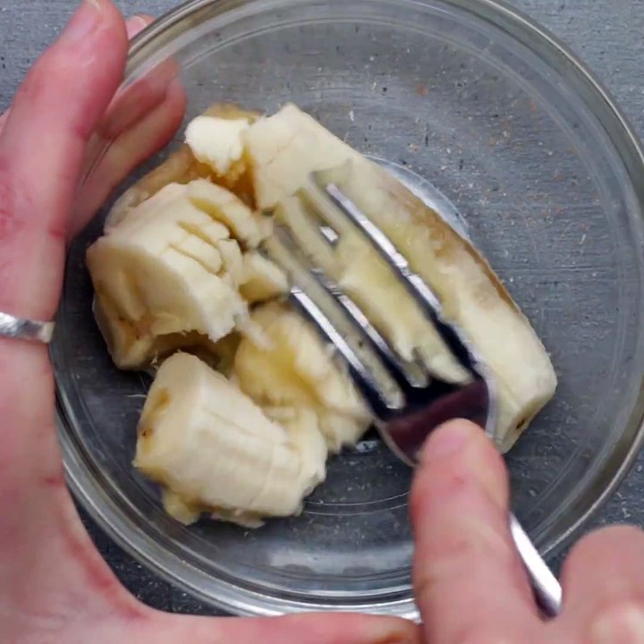 Chocolate Banana Mug Cake