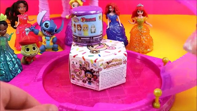 Disney Princess Magiclip Toys Surprises! Kids Glitter Glider Princess Dolls Dress Magic Surprises!