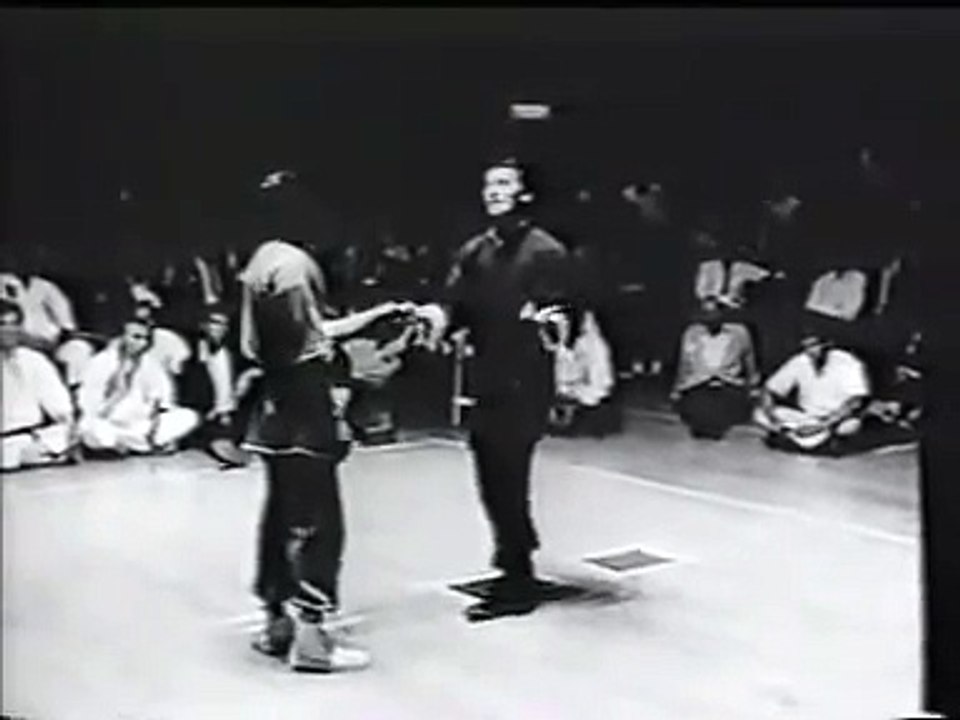 bruce lee 1964 aulas
