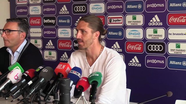 Nicolas Frutos: Oui, j'attendais d'être entraineur à Anderlecht