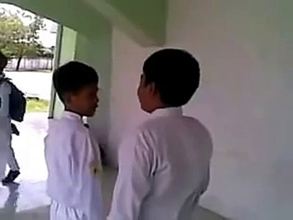 Bocah SD berkelahi