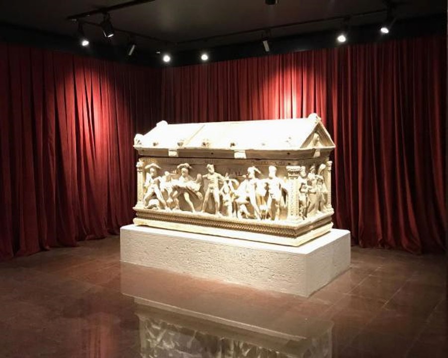 2 bin 200 Yıllık Herakles Lahdi'nden İlk Fotoğraf Geldi