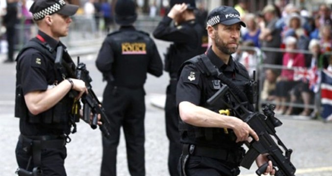 İngiltere'nin Başkenti Londra'da Bomba Paniği! Yanlış Alarm Verilmiş