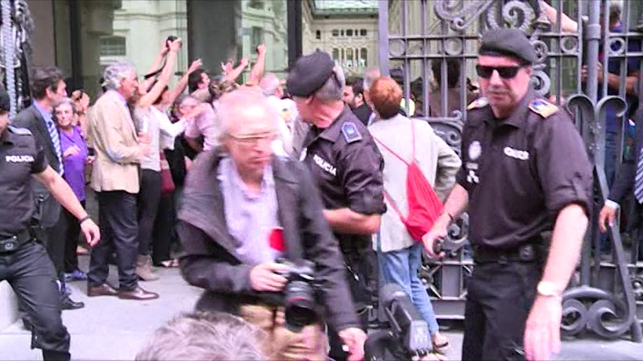 Un juez ordena a Madrid restablecer la unidad antidisturbios