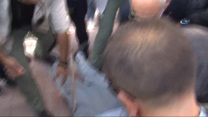 Kılıçdaroğlu'na Derdini Anlatmaya Çalışırken Bayıldı