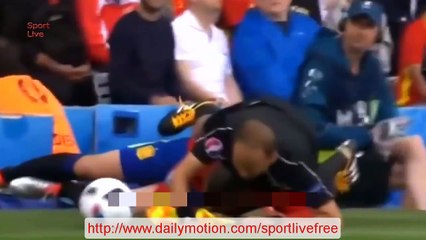 Laugh with the strongest shots stirring in the history of football