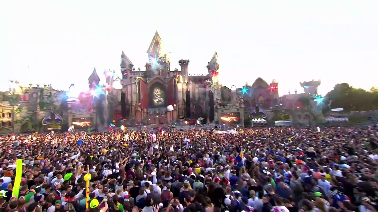 Martin Garrix - Live at Tomorrowland  [FULL HD]