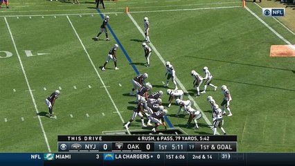 Derek Carr yells Seattle during play call