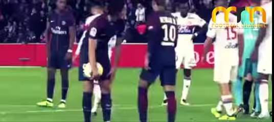 Mbappé reaction to the 'war' between Neymar and Cavani
