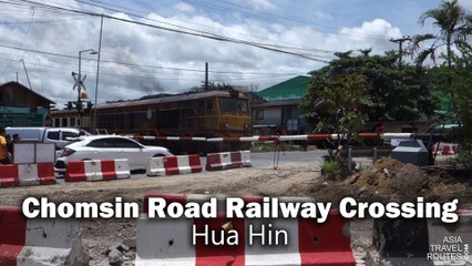 Chomsin Road in Hua Hin Railway Crossing