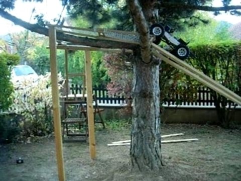 Mon Mad en trial dans mon jardin