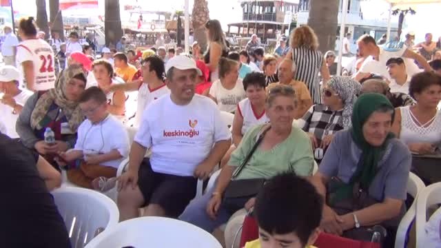 Ayvalık'ta 25. Uluslar Arası Engelliler Şenliği Başladı