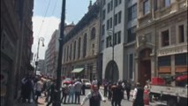 Pánico en la capital de México tras fuerte terremoto