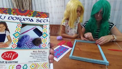 Elif kilim örüyor. Dokuma tezgahımız var sırtımız yere gelmez.Eğlenceli çocuk videosu