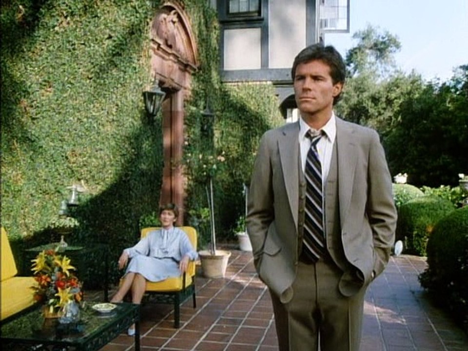 Hotel  S01E09 - Schwindeleien