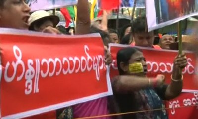 Warga Myanmar Demo Dukung Pemerintahan