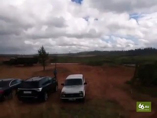 -Запад-2017-- боевой вертолет обстрелял зрителей - West-2017- Russian helicopter fires at people - YouTube
