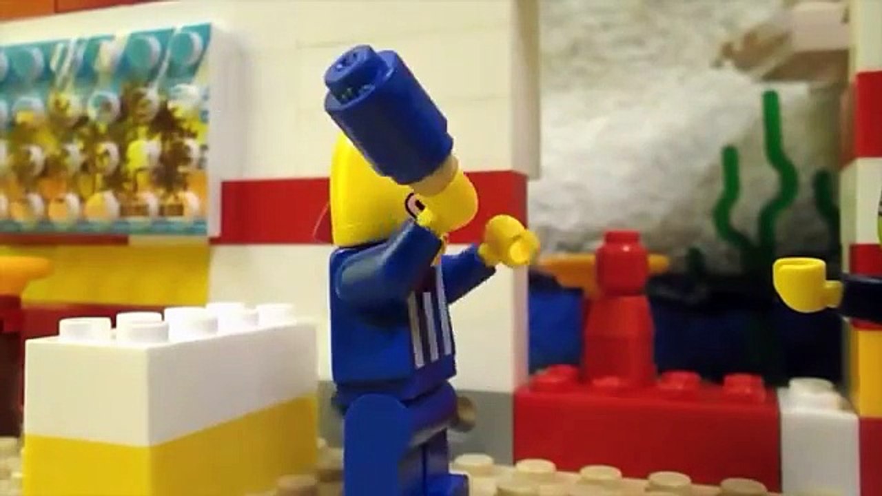 Lego Spongebob 27: Patrick Man Attack of The Candy Man
