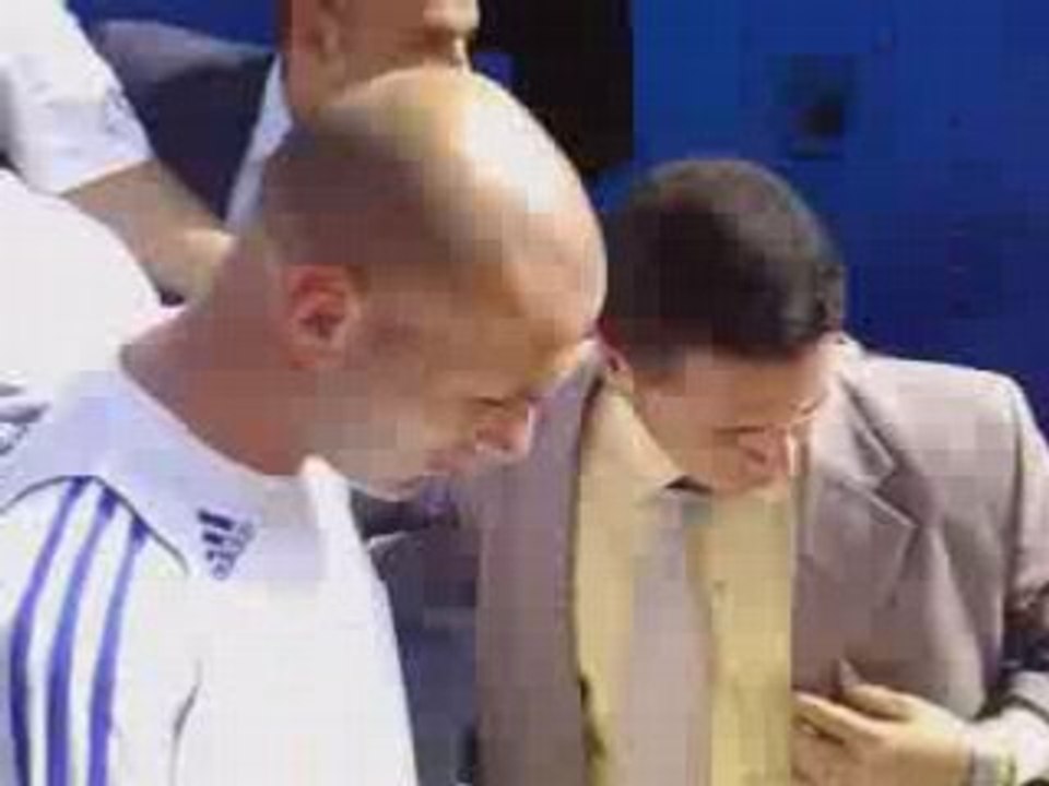 Zizou joue au Caire